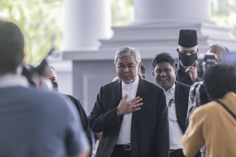 Datuk Seri Ahmad Zahid Hamidi at Kuala Lumpur High Court,  September 20, 2022. — Picture by Hari Anggara
