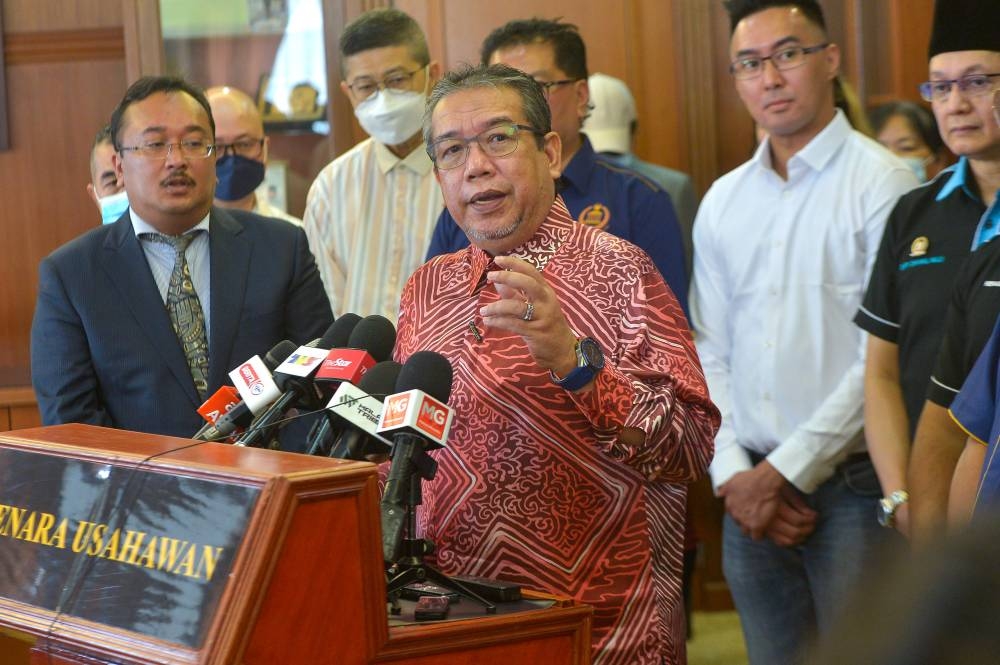 Minister in the Prime Minister’s Department (Special Functions), Datuk Dr Abdul Latiff Ahmad said the decision to establish the special committee was agreed upon at today’s Cabinet meeting. — Picture by Shafwan Zaidon