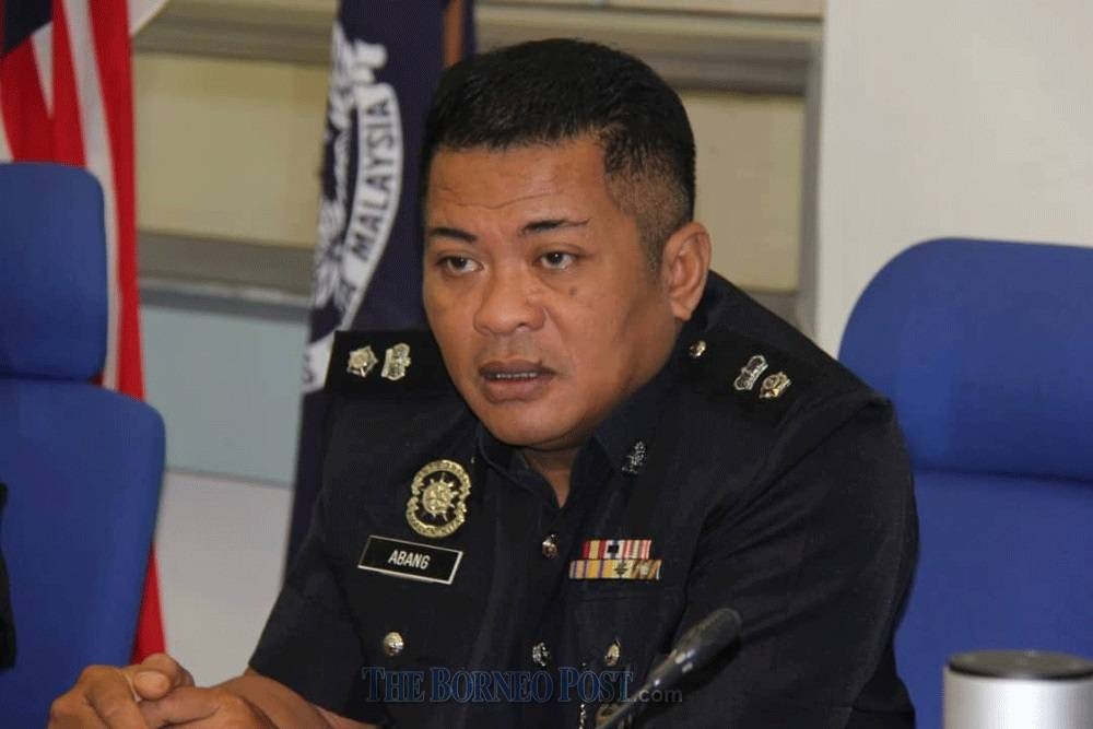 Padawan police chief Supt Abang Zainal Abidin Abang Ahmad said school headmaster Hiew Siaw Chew filed a police report yesterday afternoon against a broadcasting company and Facebook page, which shared the fake news. — Borneo Post Online pic