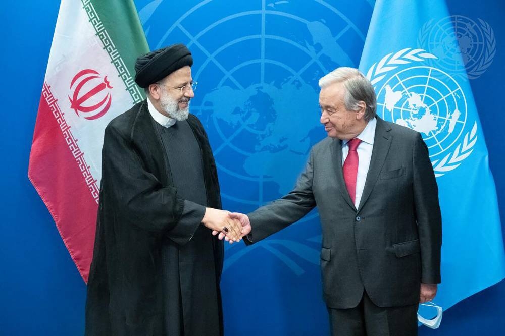 United Nations Secretary-General Antonio Guterres (right) meets with Iranian President Ebrahim Raisi (left) on the sidelines of the 77th session of the United Nations General Assembly in New York September 22, 2022. ― Handout via AFP