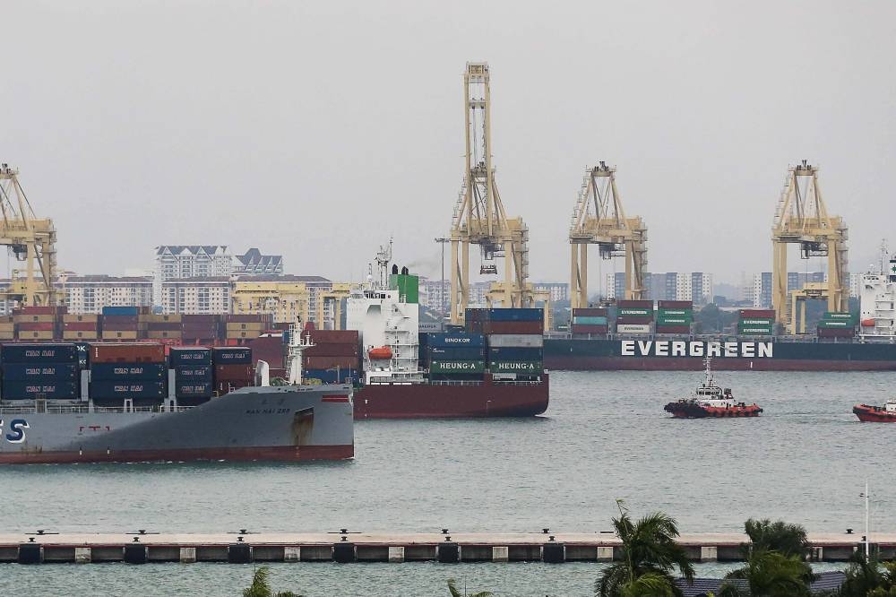 Malaysia’s total exports increased by RM46 billion, or 48.2 per cent, to RM141.3 billion in August compared to the same month last year, with higher exports recorded in most states led by Penang (RM17.1 billion). — Picture by Sayuti Zainudin