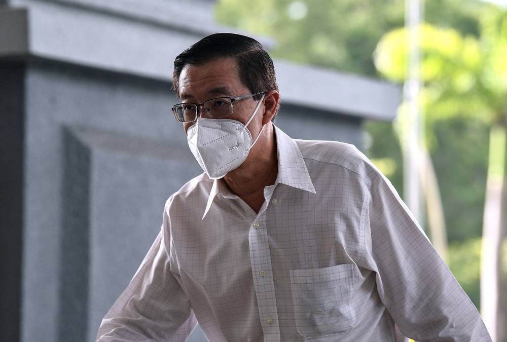 Former Penang chief minister Lim Guan Eng at the Kuala Lumpur Court Complex, September 29, 2022. — Bernama pic 