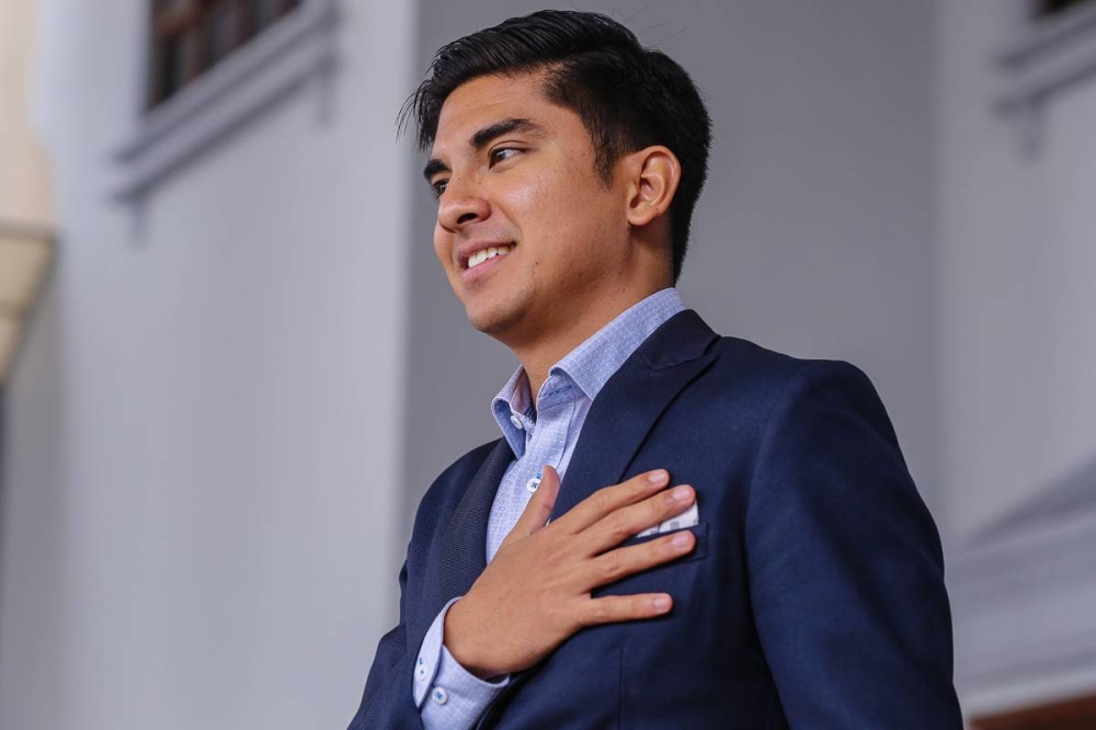 Syed Saddiq Syed Abdul Rahman is pictured at the Kuala Lumpur High Court September 27, 2022. — Picture by Yusof Mat Isa