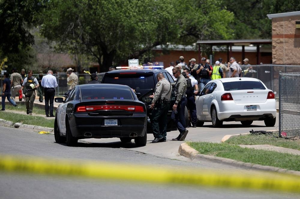 Uvalde school district, others face first lawsuit over mass shooting - Vimarsana News