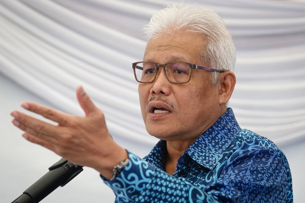 Home Minister Datuk Seri Hamzah Zainudin said some form of organised control mechanism needs to be conceived first for those studying the proposed industrialisation of cannabis and ketum. — Picture by Yusof Mat Isa