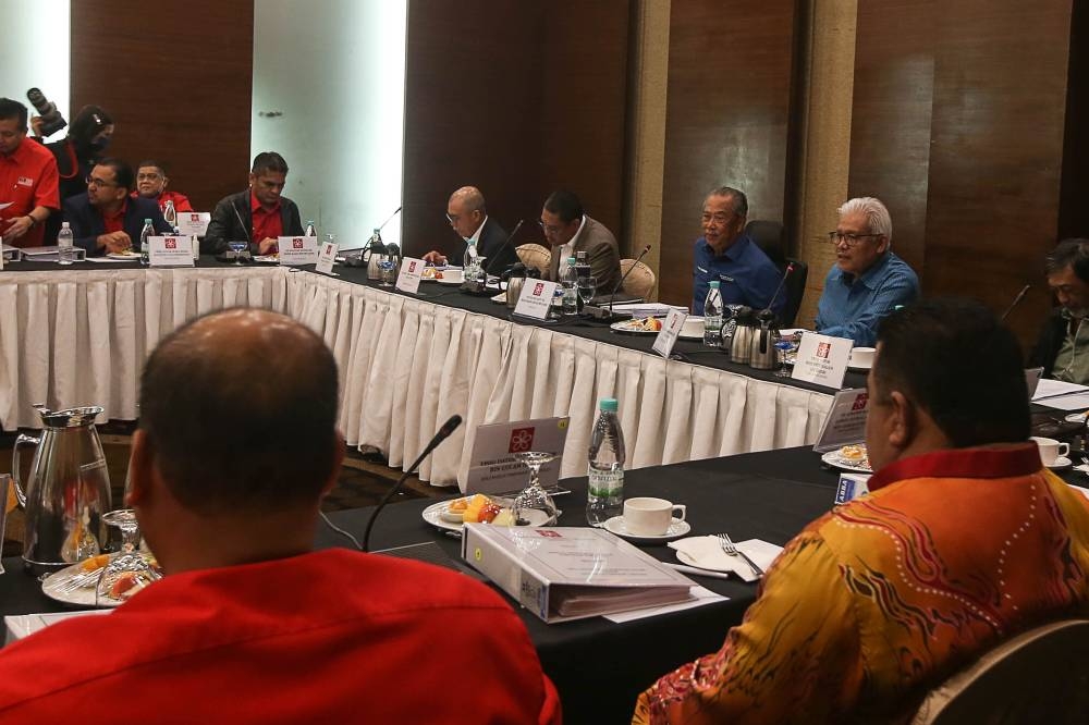 Perikatan Nasional chairman Tan Sri Muhyiddin Yassin at the Presidential Council meeting as well as the Bersatu political bureau meeting at Glenmarie Hotel and Golf Resort, October 6, 2022. — Picture by Sayuti Zainudin