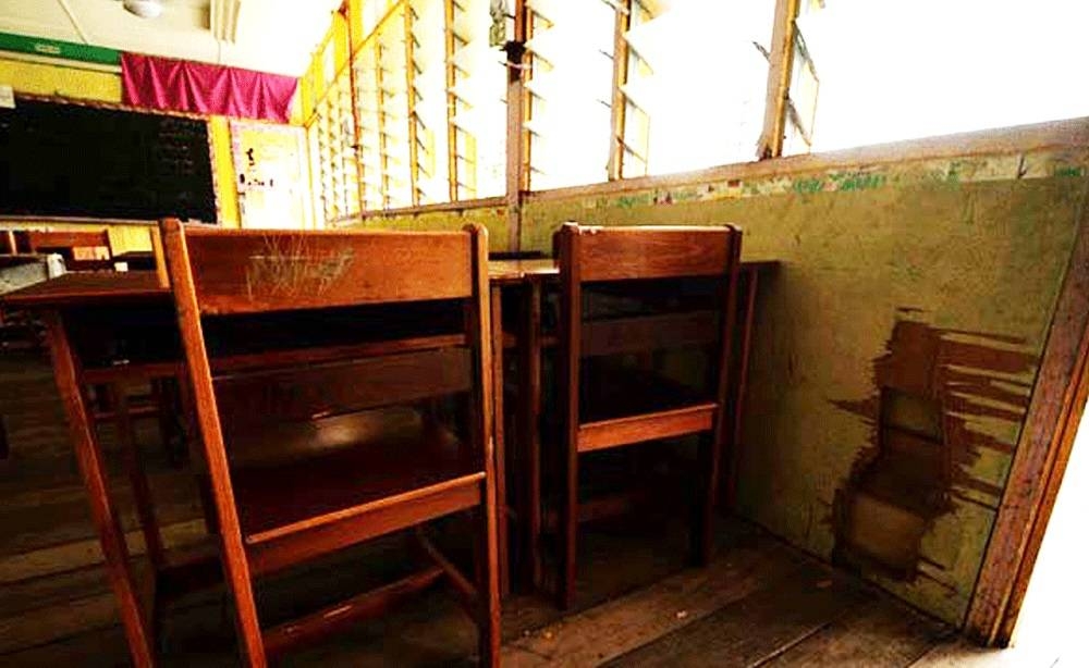 Finance Minister Datuk Seri Tengku Zafrul Abdul Aziz said RM1.2 billion has been set aside to upgrade 182 dilapidated schools in Sarawak and 123 in Sabah. ― Borneo Post pic