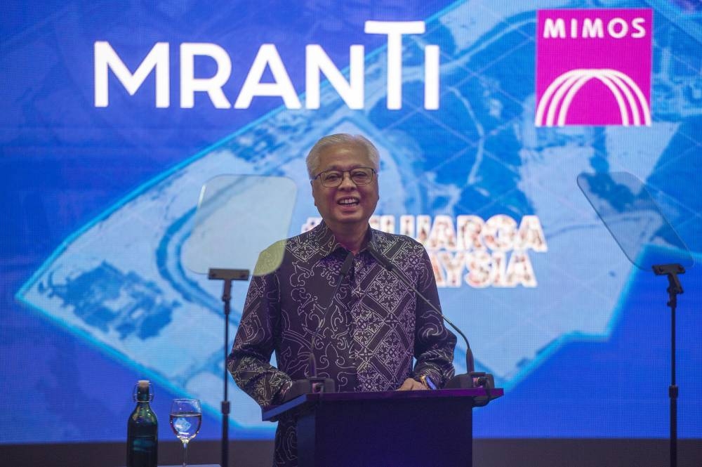 Prime Minister Datuk Seri Ismail Sabri Yaakob said the struggle to elevate religion, race and country is the main struggle of Umno. ― Picture by Shafwan Zaidon