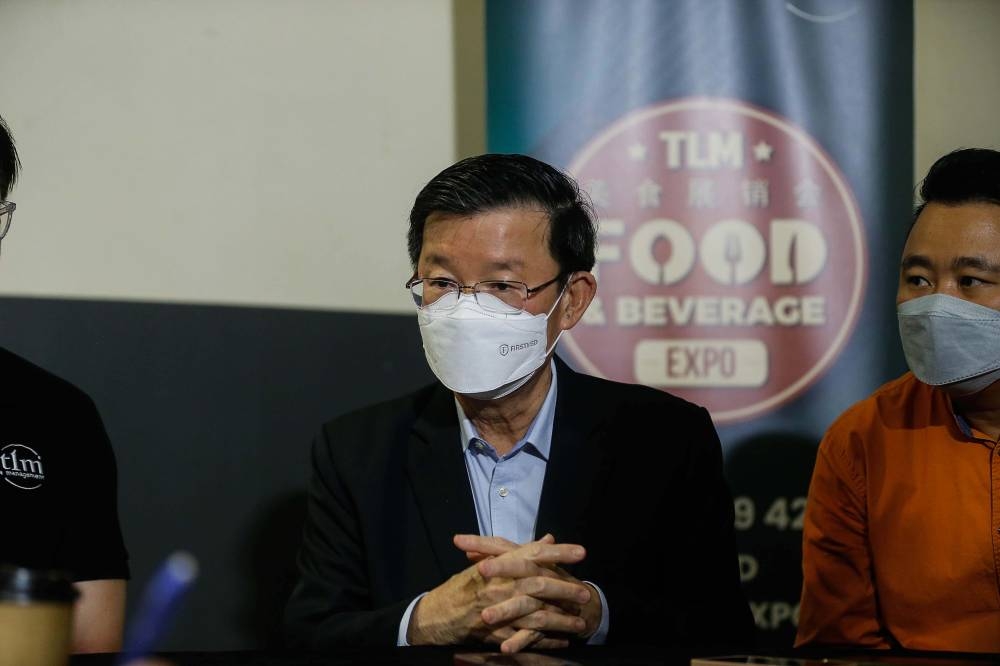 Penang DAP chairman Chow Kon Yeow said the state DAP committee held an emergency meeting this evening to discuss the dissolution of Parliament announced earlier today.