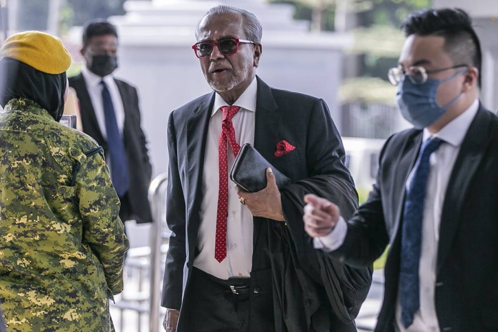 Lawyer Tan Sri Shafee Abdullah assured the High Court that any postponements sought will only be if there are legal reasons to do so. — Picture by Hari Anggara