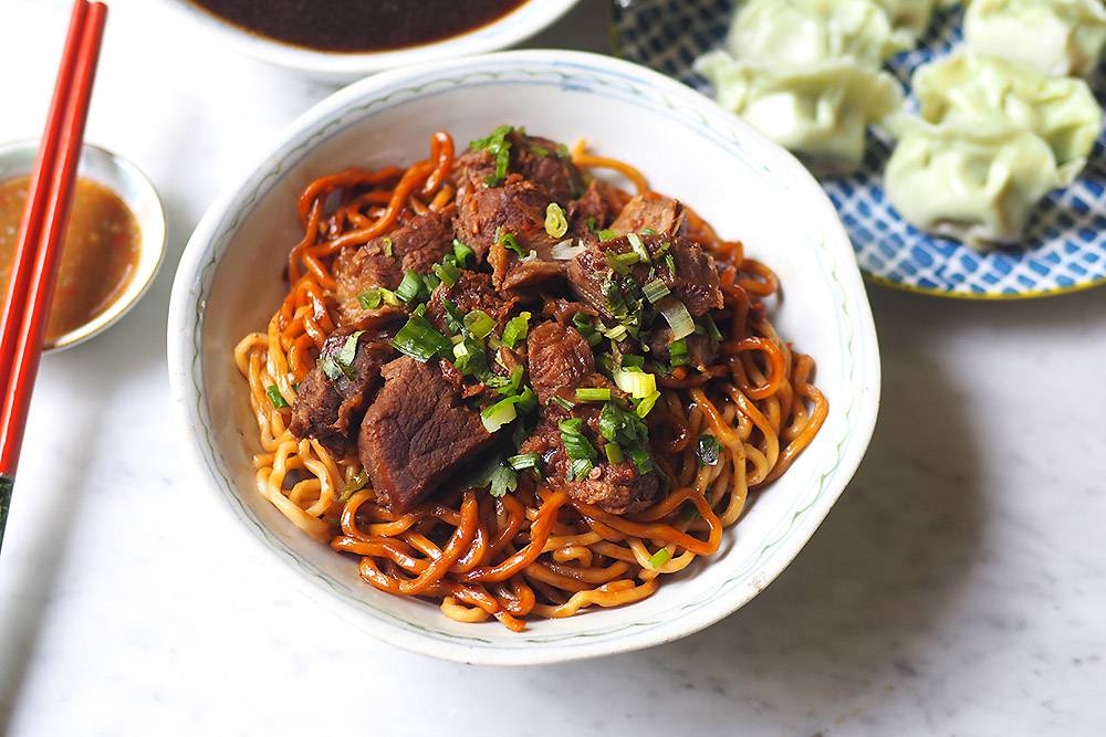 The dry beef noodles is a delicious mix with their ramen noodles and tender chunks of stewed beef brisket.