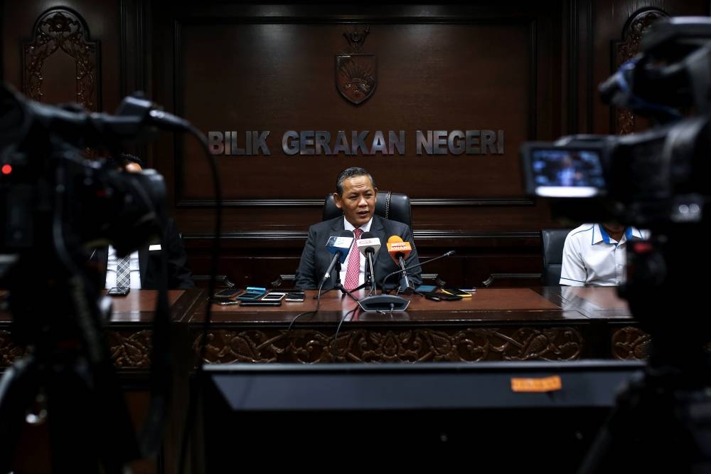 Negri Sembilan Mentri Besar Datuk Seri Aminuddin Harun speaks at a press conference at Wisma Negeri in Seremban, October 12, 2022. — Bernama pic 