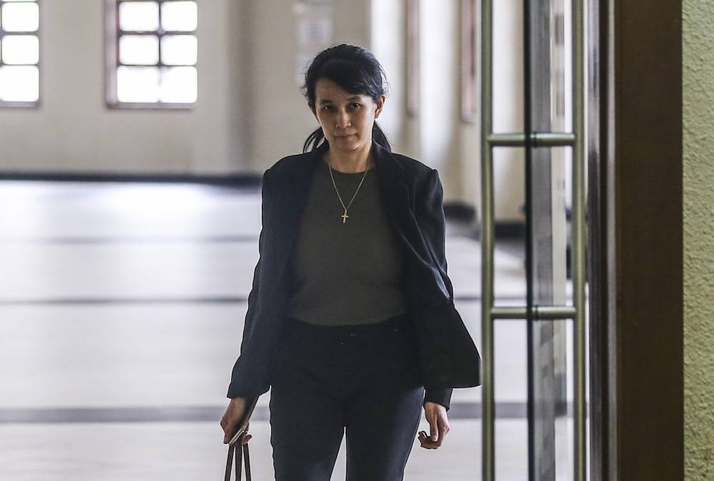 Former AmBank relationship manager Joanna Yu Ging Ping is pictured at the Kuala Lumpur High Court August 6, 2019. — Picture by Firdaus Latif