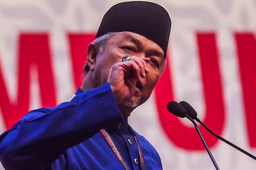 In an indirect swipe at PAS, the Umno president suggested that the Islamists’ claim of wanting to cooperate in the interest of Muslim unity was disingenuous and self-serving. ― Picture by Hari Anggara