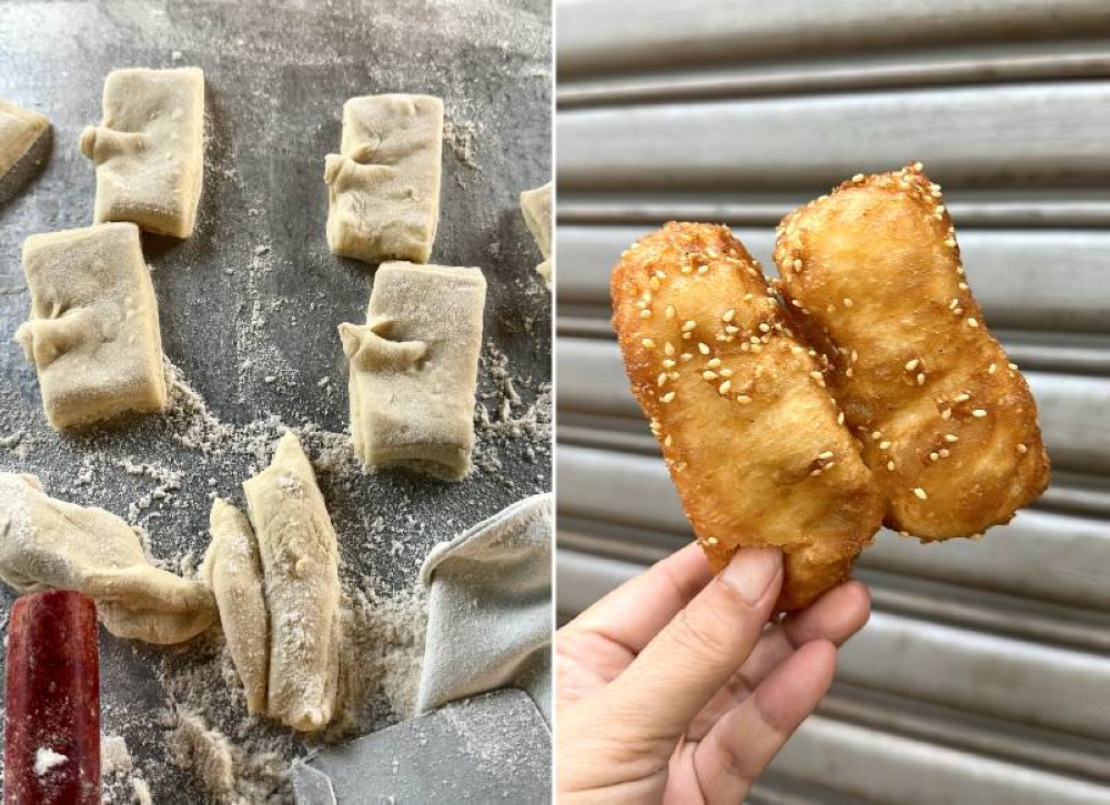 He makes yummy 'ma kiok' or horseshoe shaped fried pastry (left). The 'ma kiok' is slightly sweet tasting with a crunchy crust that is studded with toasted sesame seeds (right).