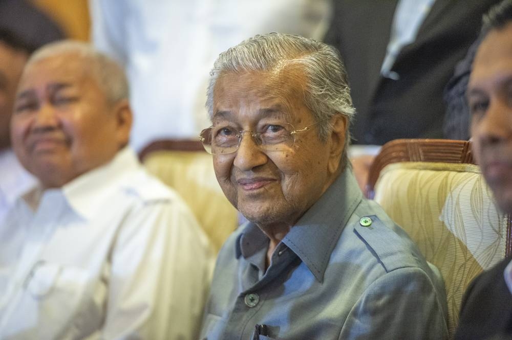 Gagasan Tanah Air chairman, Tun Dr Mahathir Mohammad speaks to the media during the GTA press conference at Perdana Leadership foundation on October 11, 2022. — Picture Shafwan Zaidon