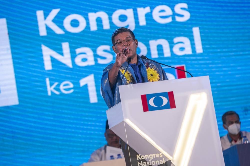 Datuk Seri Saifuddin Nasution Ismail says Pakatan Harapan is prepared to face the 15th general election without Pejuang and its chairman Tun Dr Mahathir Mohamad. ― Picture by Hari Anggara