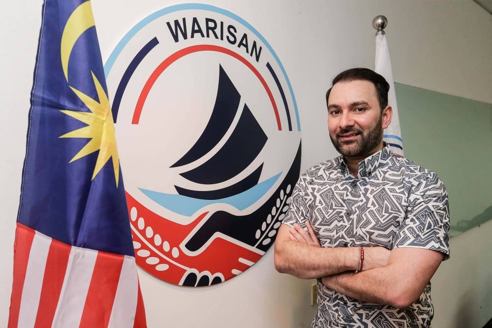 Warisan Peninsula Chief Coordinator Dr Rajiv Bhanot speaks to Malay Mail during an interview at Warisan Peninsula headquarters, Bangsar. — Picture by Sayuti Zainudin