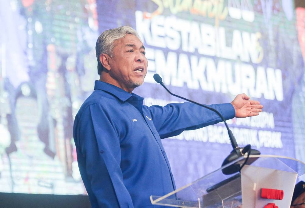 Barisan Nasional (BN) chairman Datuk Seri Ahmad Zahid Hamidi speaks during the launch of Barisan Nasional’s (BN) Solidarity, Stability and Prosperity programme in Bagan Datuk, Perak. — Picture by Farhan Najib