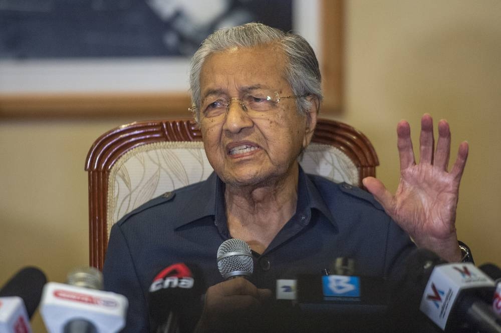Gagasan Tanah Air chairman Tun Dr Mahathir Mohammad speaks to the media during the GTA press conference at Perdana Leadership foundation on October 19, 2022. - Picture Shafwan Zaidon