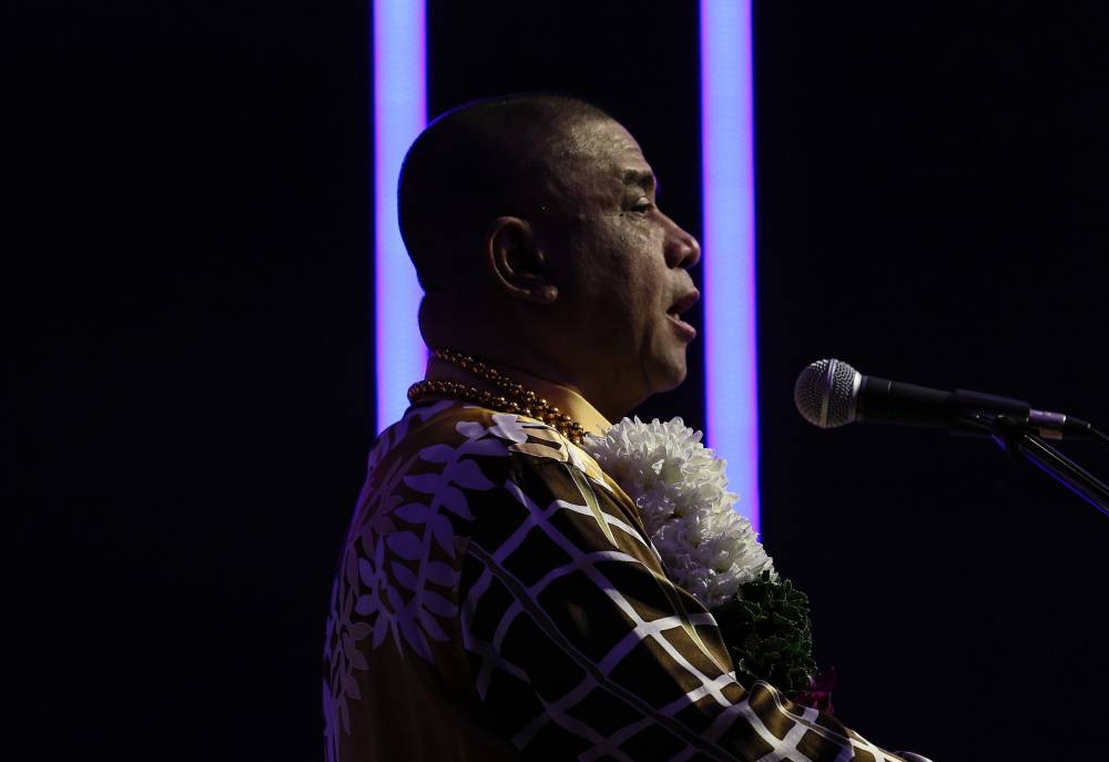 Perak Mentri Besar  Datuk Seri Saarani Mohamad delivers a speech during the state Deepavali celebration in Sungai Siput October 25, 2022. — Bernama pic