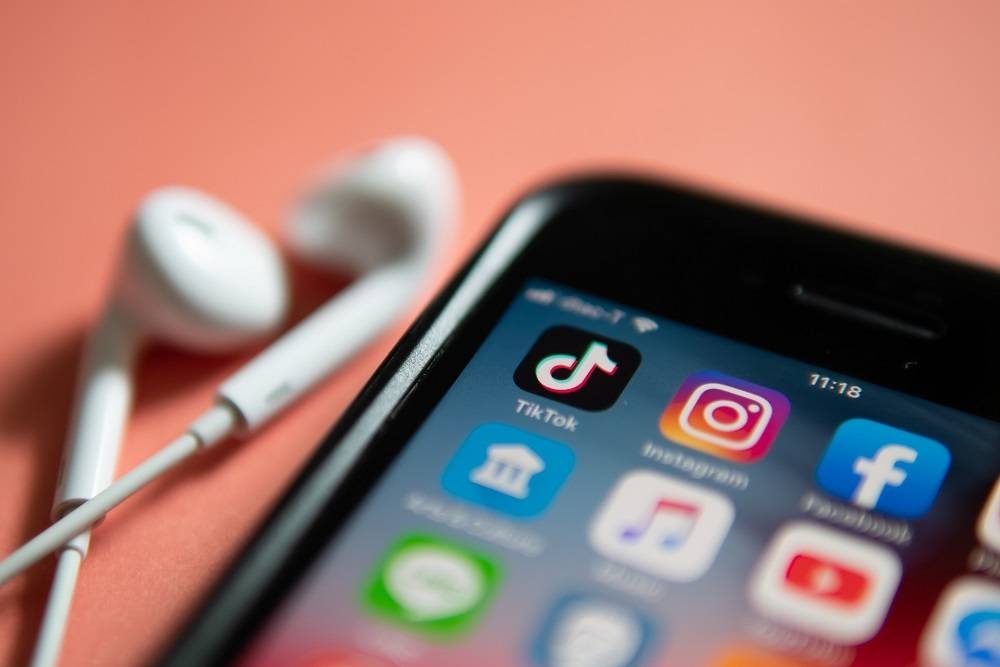 As part of the investiagtion, TikTok allowed 90 per cent of ads containing false information about the US midterm elections, taking place November 8, 2022.  —  ETX Studio pic