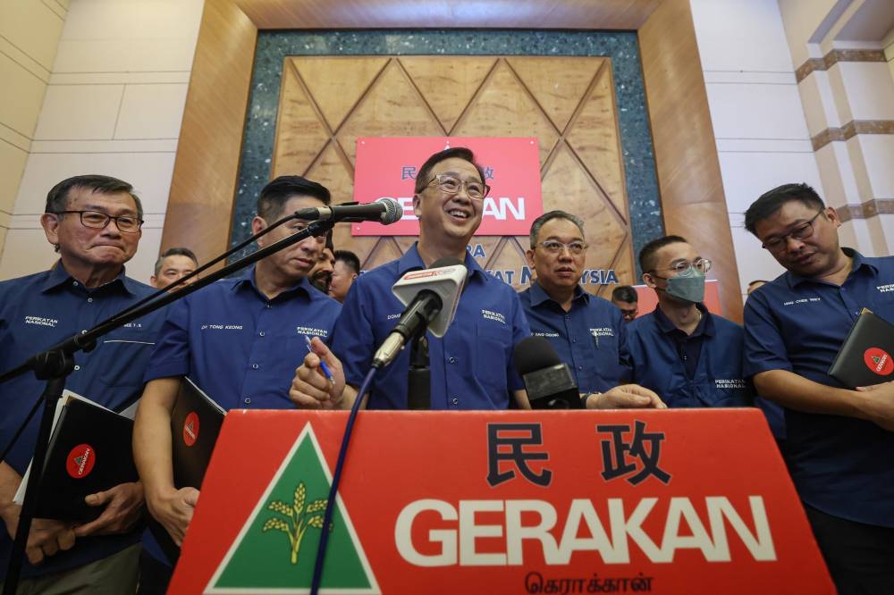 Datuk Dominic Lau Hoe Chai speaks during an announcement of the party's candidates for GE15 in Kuala Lumpur November 2, 2022. — Bernama pic