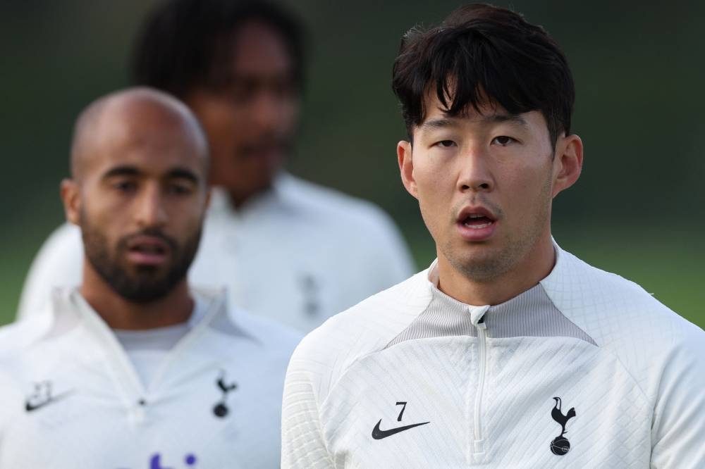 Tottenham Hotspur’s South Korean striker Son Heung-Min (right) takes part in a team training session at the Tottenham Hotspur Football Club Training Ground in north London on October 31, 2022 on the eve of their UEFA Champions League Group D football match against Marseille. — AFP pic