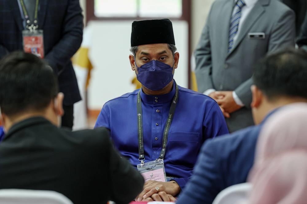 Barisan Nasional candidate for Sungai Buloh Khairy Jamaluddin said he would focus on several issues in Sungai Buloh in his election manifesto which would be released soon. — Bernama pic