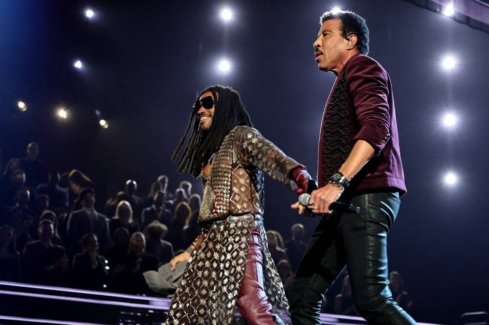 Lenny Kravitz introduces inductee Lionel Richie during the 37th Annual Rock & Roll Hall of Fame Induction Ceremony at Microsoft Theatre on November 5, 2022 in Los Angeles, California. — Theo Wargo/Getty Images for The Rock and Roll Hall of Fame/AFP pic