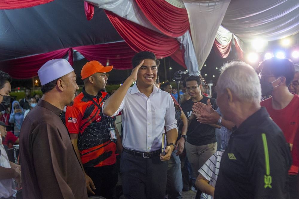 Muda president, Syed Sadiq Syed Abdul Rahman arrives at the ceramah Mega Harapan Kedah tour in Seberang Jaya, Penang, 6 November 2022. - Picture by Shafwan Zaidon