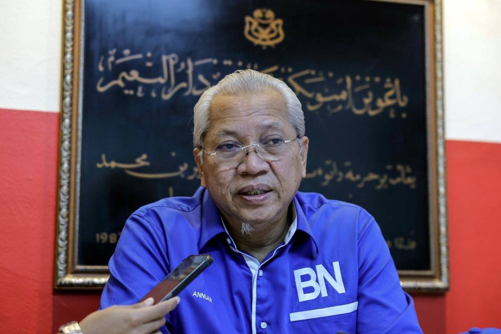 Caretaker Communications and Multimedia Minister Tan Sri Annuar Musa said the government upholds the concept of media freedom as long as reports are made within the legal context, and are factual and not fake news. — Bernama pic