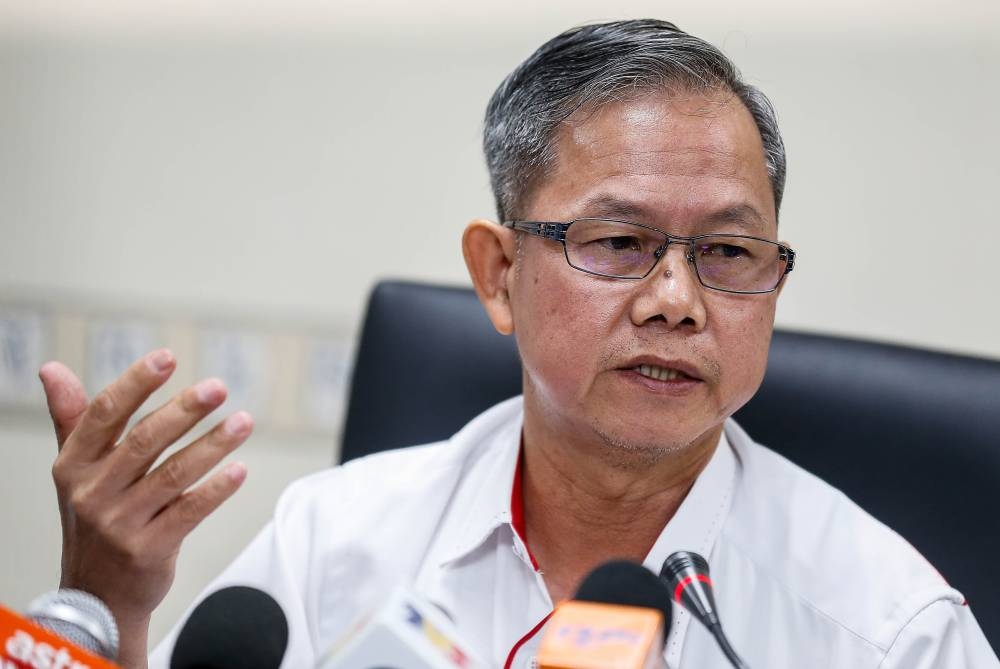 Perak PKR operations room spokesman Dr Lee Boon Chye said Datuk Seri Ismail Sabri Yaakob’s action on seeking to avoid the general election shows that BN is afraid of losing. — Picture by Sayuti Zainudin