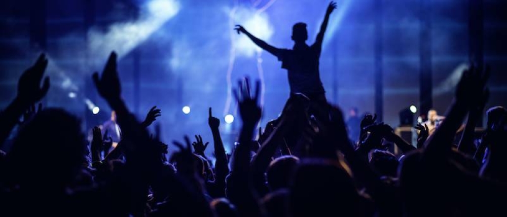 Researchers have taken a closer look at the relationship between bass frequencies and dancing, thanks to an experiment conducted during a real-life electronic music concert. ― iStock pic