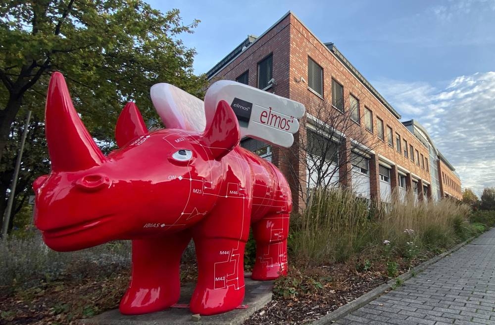 Outside view of the Elmos headquarters, a manufacturer of semiconductor products in Dortmund, October 28, 2022. Germany's economy ministry has recommended to the cabinet that the government block the Chinese takeover of Elmos' chip factory, saying it would pose a threat to national security. — Reuters pic