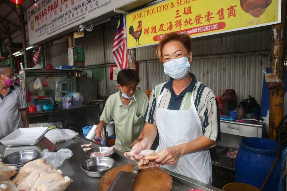 Fire Sim said candidates must first earn the people’s trust by working hard.