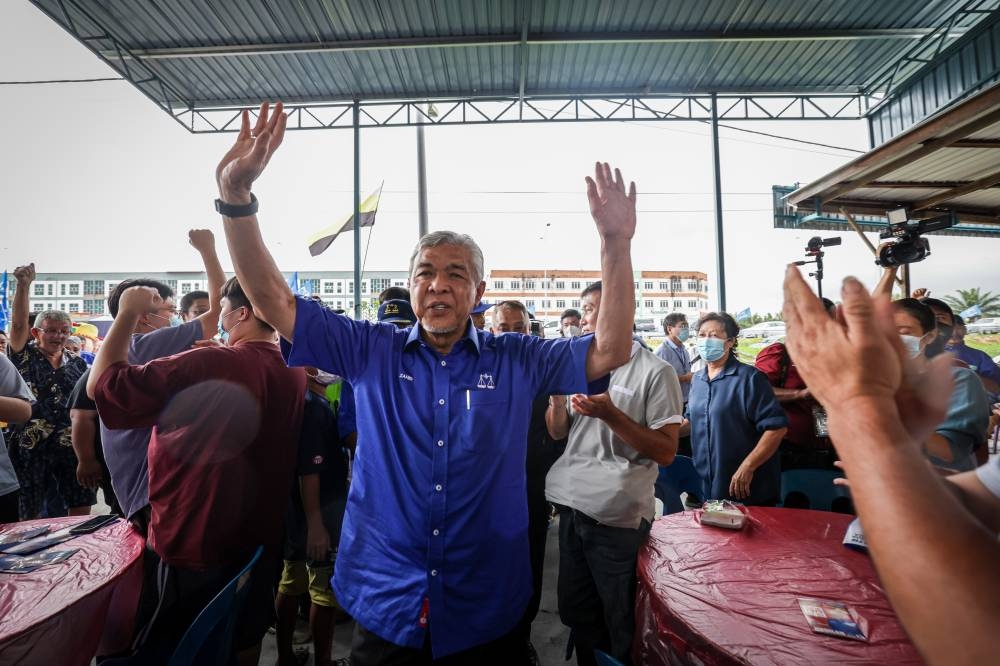 BN chairman Datuk Seri Ahmad Zahid Hamidi called for BN members to shift their focus away from individual wins and to stop belittling and questioning the authority of their fellow members. — Bernama pic