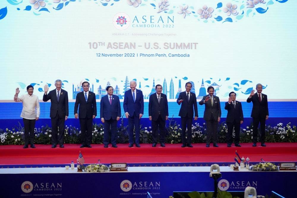 US President Joe Biden, Singapore’s Prime Minister Lee Hsien Loong, Cambodia’s Prime Minister Hun Sen, Philippines’ President Bongbong Marcos, Thailand’s Prime Minister Prayut Chan-o-cha, Vietnam’s Prime Minister Pham Minh Chinh, Bruneian Sultan Hassanal Bolkiah and Indonesia’s President Joko Widodo pose for a group photo during the Asean summit held in Phnom Penh, Cambodia November 12, 2022. ― Reuters pic