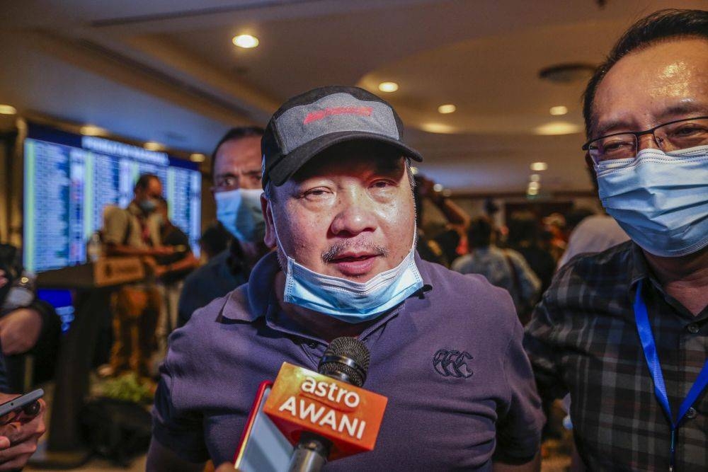 Datuk Rubin Balang speaks to reporters at the Magellan Sutera Resort in Kota Kinabalu September 26, 2020. — Picture by Firdaus Latif