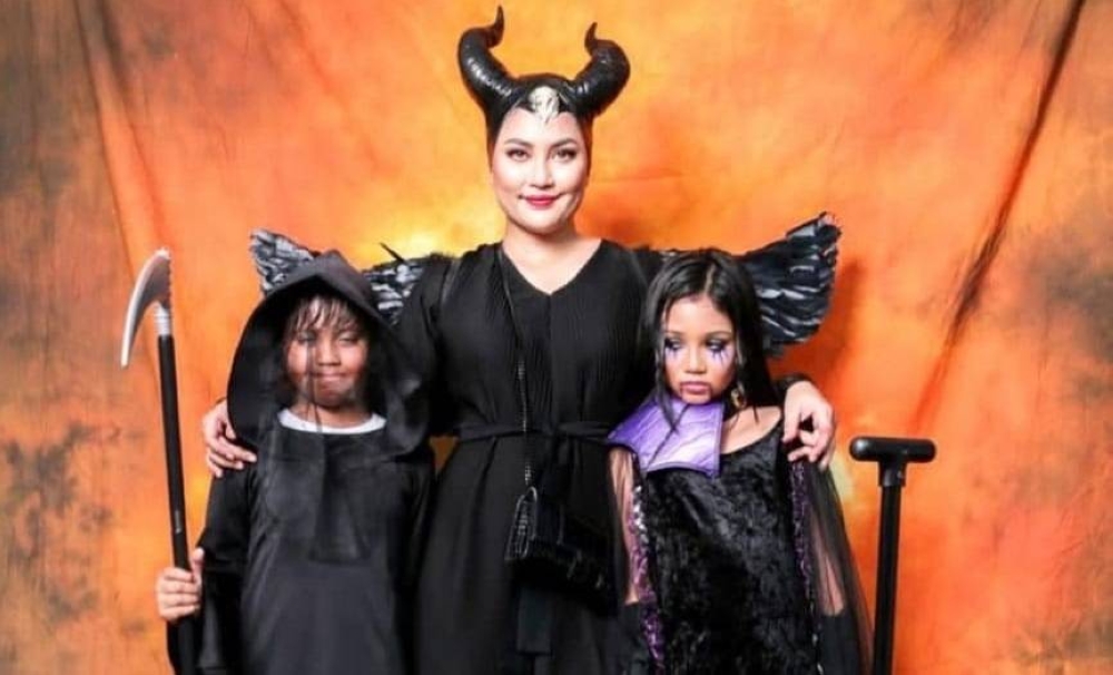 Actress Fasha Sandha has come under fire from social media users for her costume that comes with horns. —  Picture via Instagram/ fashasandha