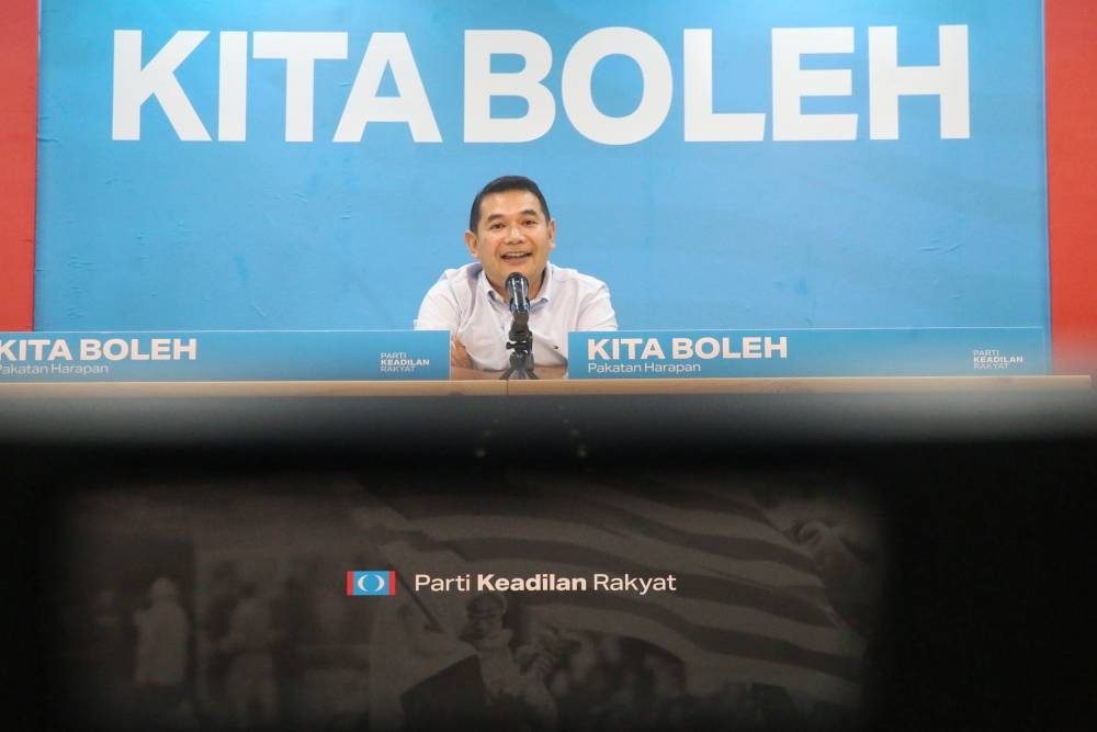 PKR deputy president Rafizi Ramli speaks during a press conference at the party's headquarters in Petaling Jaya November 7, 2022. — Picture by Choo Choy May