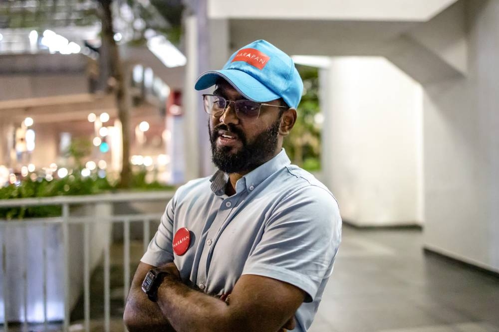 Pakatan Harapan candidate for Batu Prabakaran Parameswaran speaks to Malay Mail during an Interview at Jalan Ipoh November 11, 2022. — Picture by Firdaus Latif