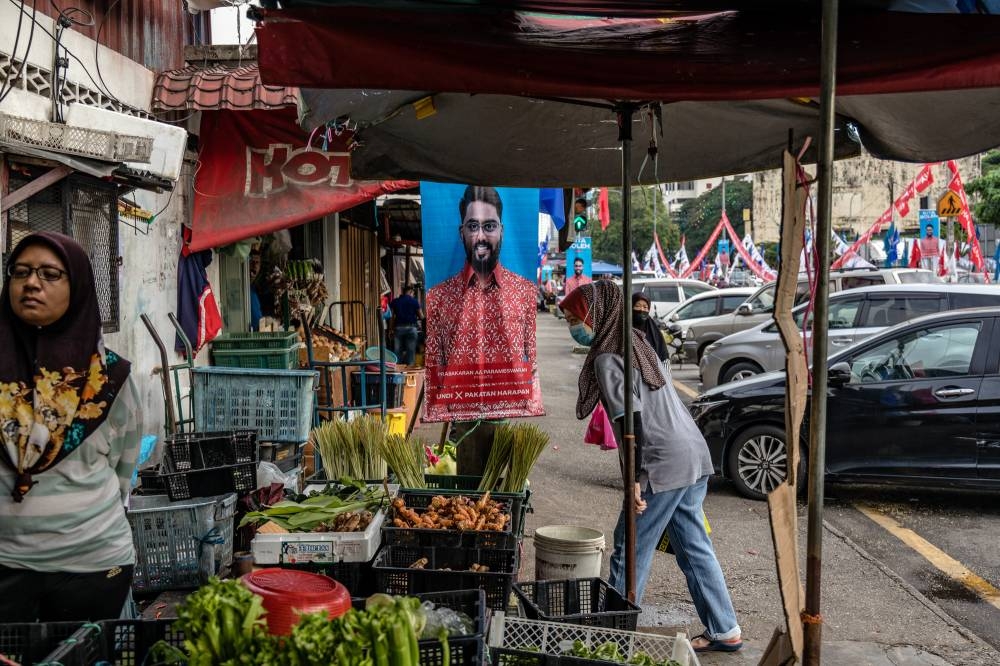 General view of Pasar Sentul on November 11, 2022. — Picture by Firdaus Latif