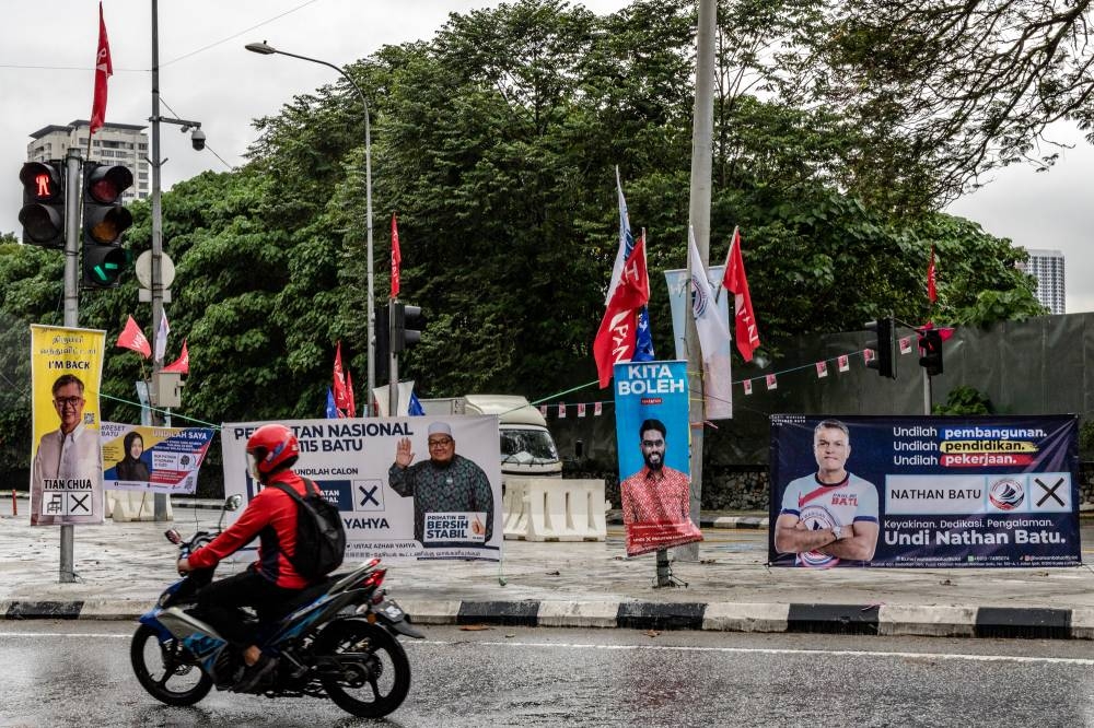 Party flags and banners are seen during election campaign in Sentul, Kuala Lumpur on November 11, 2022. — Picture by Firdaus Latif