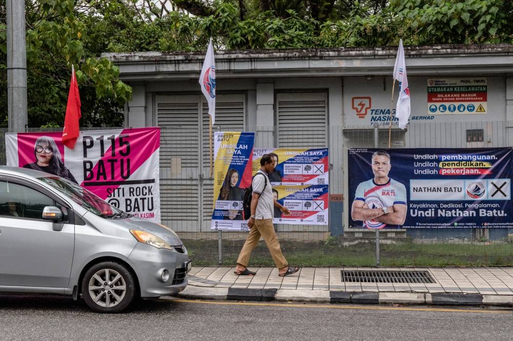 Party banners are seen during election campaign in Sentul, Kuala Lumpur on November 11, 2022. — Picture by Firdaus Latif