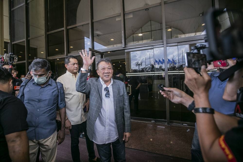Sabah Barisan Nasional (BN) chairman Datuk Bung Moktar Radin leaves the WTC Kuala Lumpur November 20, 2022. — Picture by Hari Anggara