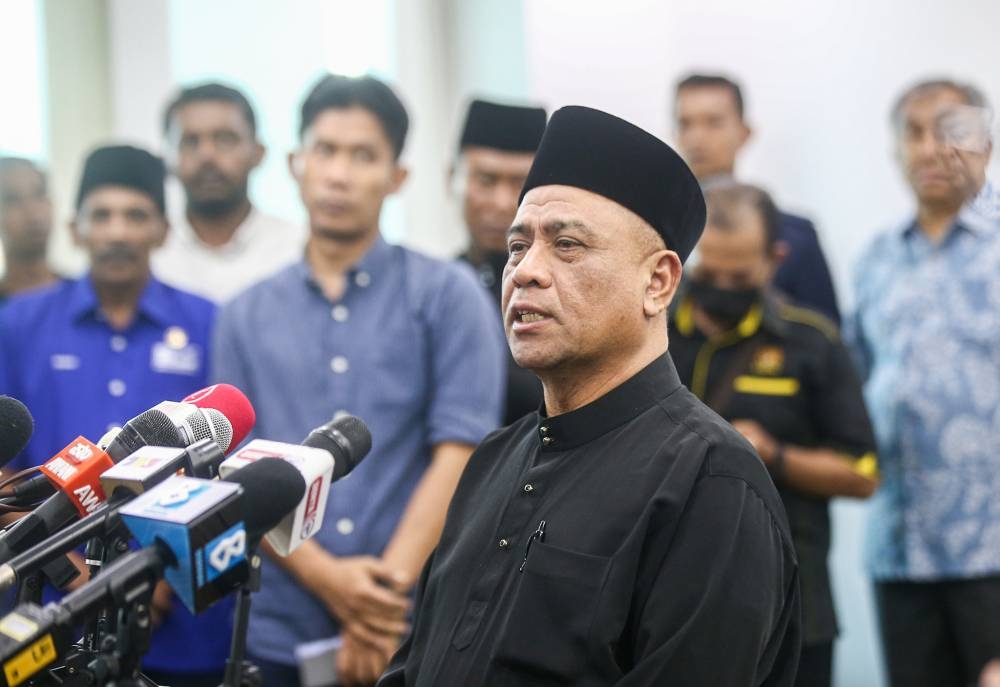 Perak Mentri Besar Datuk Seri Saarani Mohamad said the rapport between BN and PH facilitated the formation of the Perak state government unlike what is happening at the federal government level. — Picture by Farhan Najib