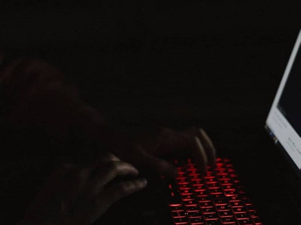 The youth’s curiosity for child pornography started sometime in 2020, when he tried to use the Google search engine on his laptop and mobile phone to find such material online. — Pexels pic