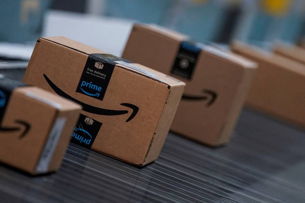 France fines Amazon over contracts with third-party sellers - Vimarsana News