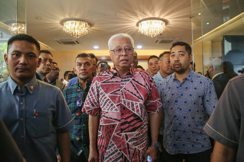 Datuk Seri Ismail Sabri Yaakob is pictured at the Seri Pacific Hotel in Kuala Lumpur November 21, 2022. — Picture by Yusof Mat Isa